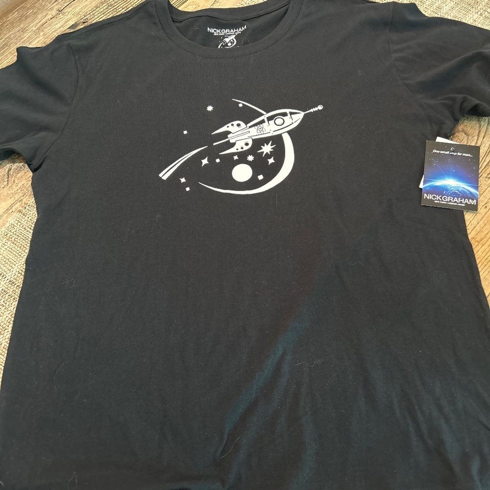 🚀NWT - NICK GRAHAM MEN’S TEE - COLOR BLACK🚀